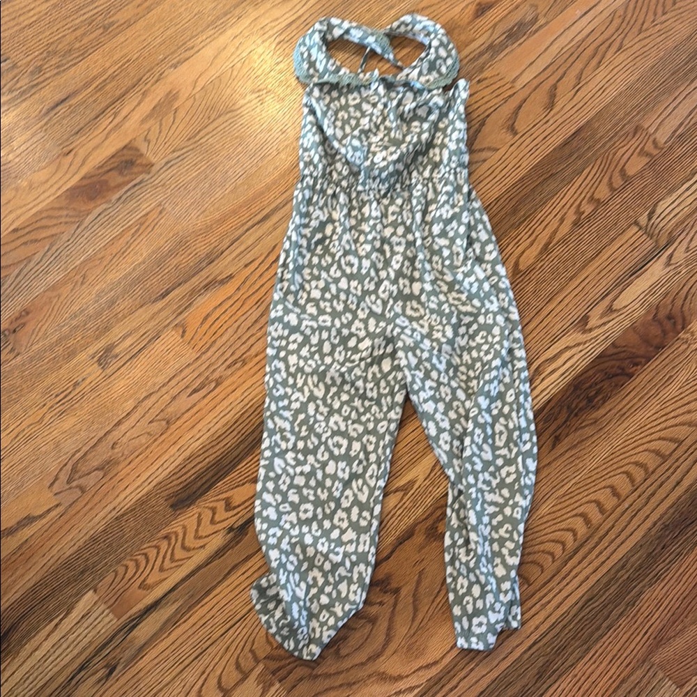 Girls size 8 romper